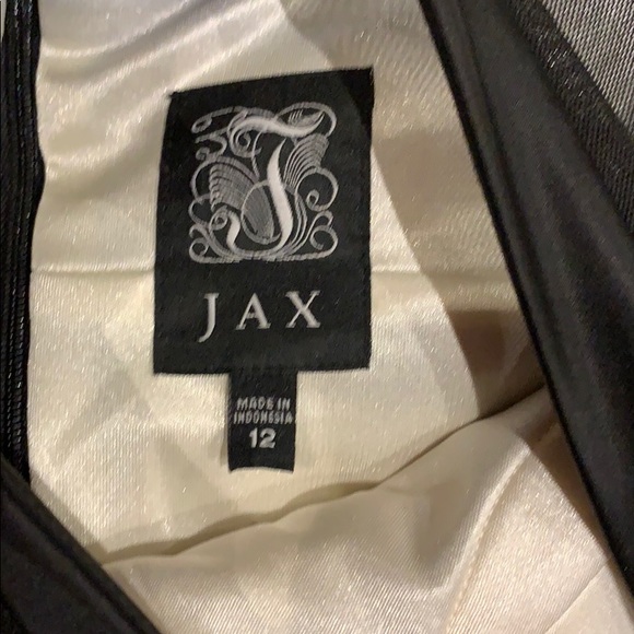 JAX cocktail dress - Picture 8 of 8